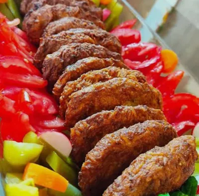                         کتلت در اصفهان 