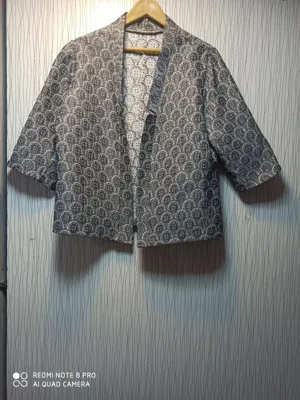 کت زنانه وارداتی در اصفهان