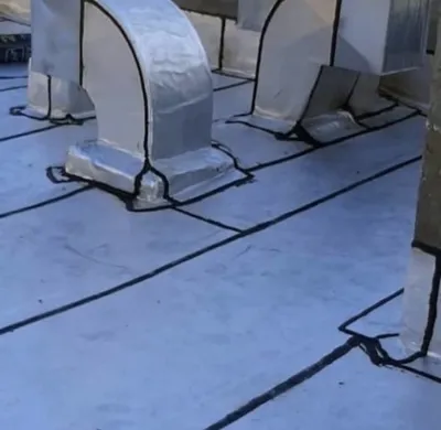 عایق کاری و رطوبتی سقف بالکن 