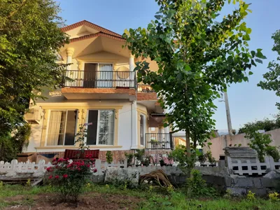 نمای شمالی ویلا