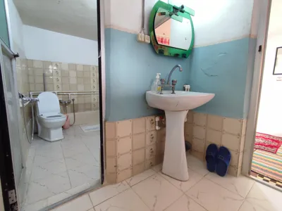 روشویی و سرویس