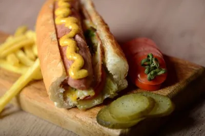 ساندویچ و همبرگر در اصفهان