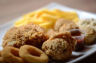 فست فود ایرانا