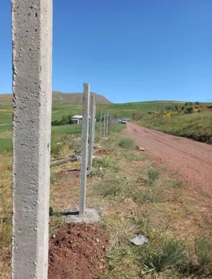  پایه بتنی فنس کشی