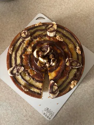 کیک روز جهانی کودک مهدکودک مبینا 