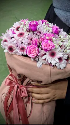 تزئین هدیه با گل داوودی