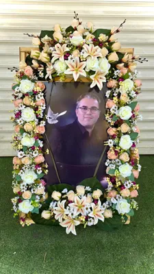 گل آرایی عکس ترحیم