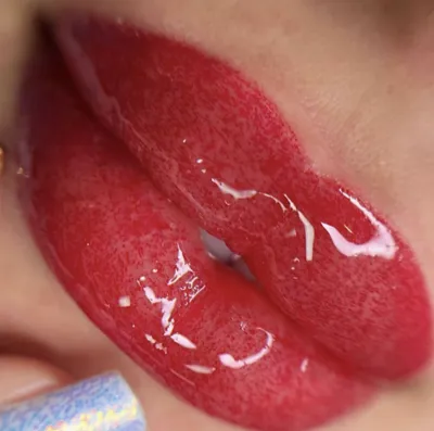 بهترین مرکز آرایش دائم در شیراز