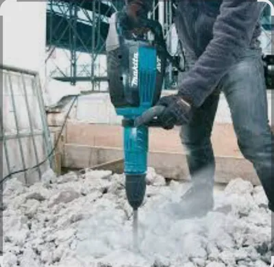 تخریب و بازسازی در محمود آباد