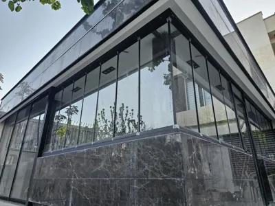 شیشه بالکنی کرمانشاه