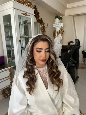 بهترین میکاپ کار در کرج، آموزش میکاپ در کرج، سالن زیبایی زینب همتی، میکاپ کار کرج، میکاپ کرج، بهترین میکاپ کار در کرج، آموزش میکاپ در کرج، سالن زیبایی زینب همتی، میکاپ کار کرج، میکاپ کرج، زینب همتی