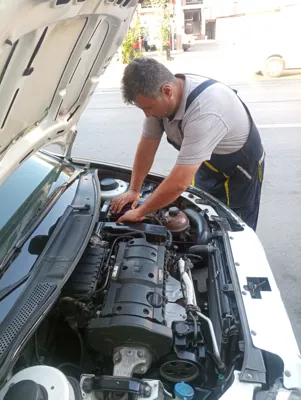 تعمیر خودرو در محل ارومیه