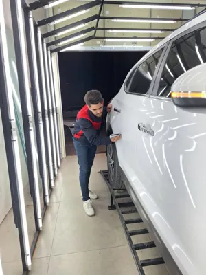 کارشناس رنگ خودرو اصفهان