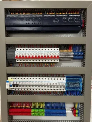 برق کشی ساختمان درغرب تهران