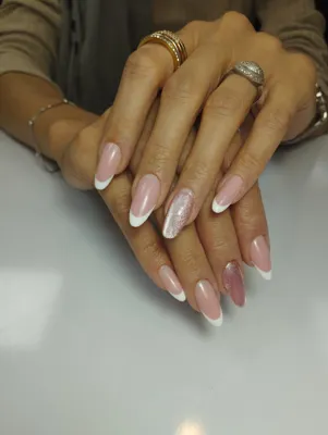 بهترین ناخنکار در اصفهان