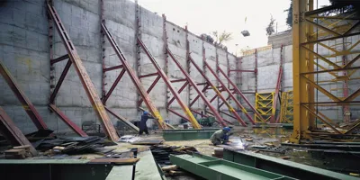 نصب سازه نگهبان در شمال تهران