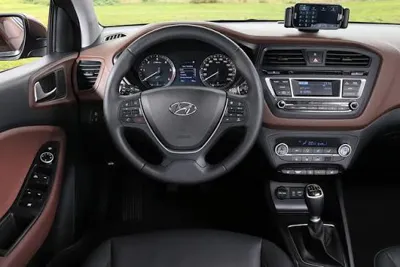 تعمیر تخصصی داشبورد هیوندای i20