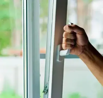 یراق آلات upvc