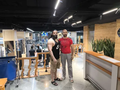 ماساژ ریلکسی آریو منوچهری