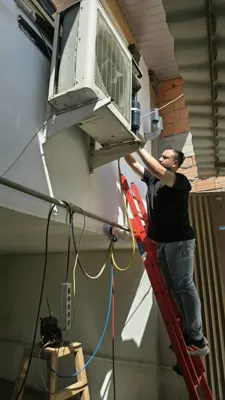 فروش و خدمات پس از فروش&nbsp;