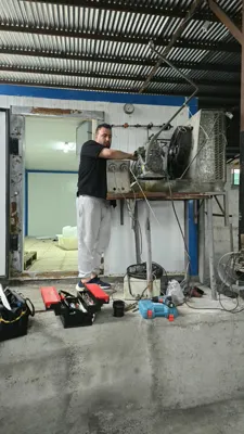 فروش و خدمات پس از فروش&nbsp;