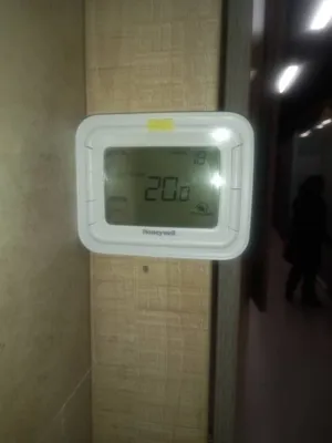 جریان انداختن آب گرم و یا سرد&nbsp;