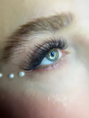 خدمات تخصصی ناخن و مو