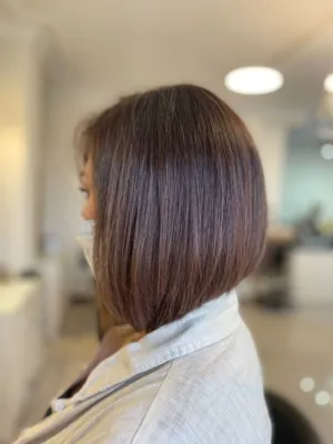 خدمات تخصصی ناخن و مو