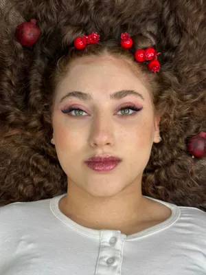 خدمات تخصصی ناخن و مو