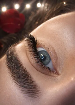 خدمات تخصصی ناخن و مو