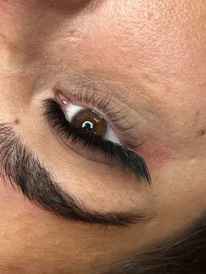 خدمات تخصصی ناخن و مو