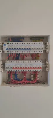 برق صنعتی در اصفهان