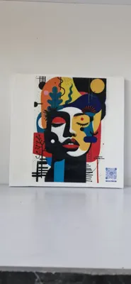 چاپ طرح آبستره روی بوم