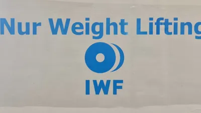 چاپ دیواری برای سالن وزنه برداری