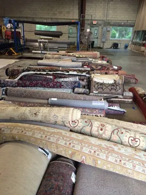 قالیشویی گل ابریشم بوشهر