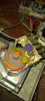 صفر تا صد تعمیر لباسشویی در اندیشه