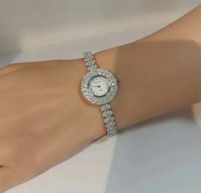ساعت نقره اصفهان