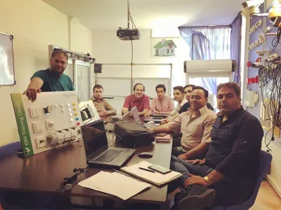 آموزشگاه فنی حرفه‌ای معتبر در مشهد