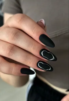 ناخن کار حرفه ای