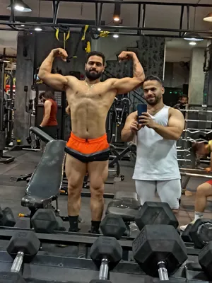 مربی بدنسازی اصفهان