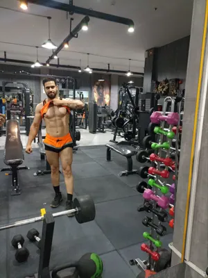 مربی بدنسازی اصفهان