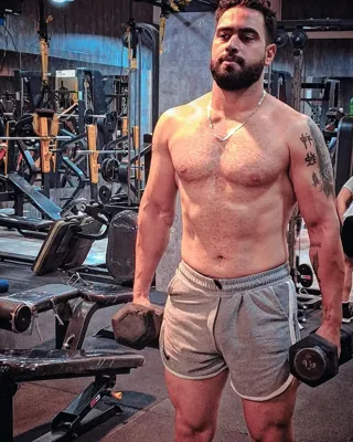 مربی بدنسازی اصفهان