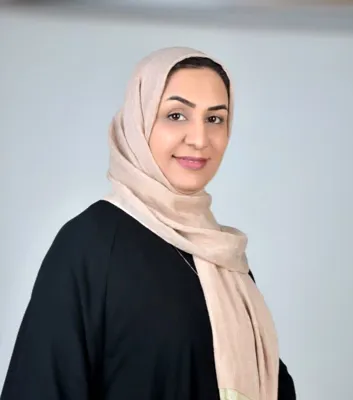 منیره مهدی پور