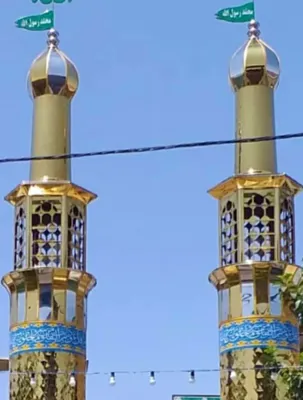 سازنده گنبد و گلدسته