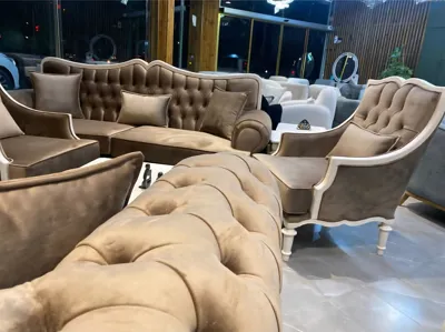 مبل و لوستر صادقی