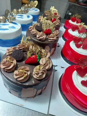 🍰 &nbsp;بهترین کیک فروشی در فاضل آباد