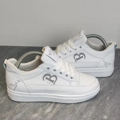 خرید کفش در اردکان