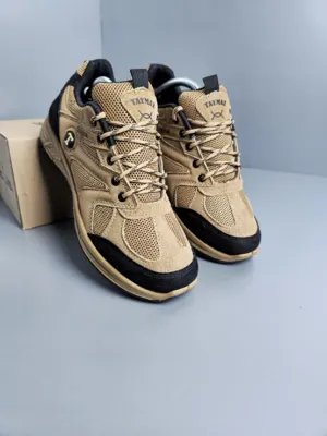 خرید کفش در اردکان