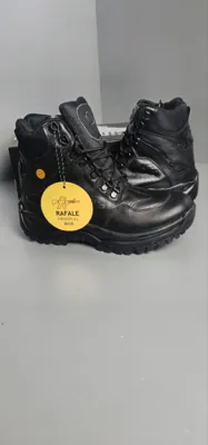 خرید کفش در اردکان