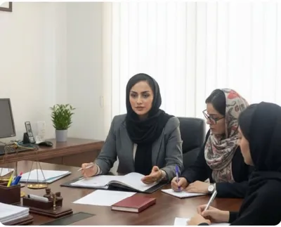 محیط حرفه‌ای دفتر فریبا عزیزپوریان برای مشاوره حقوقی